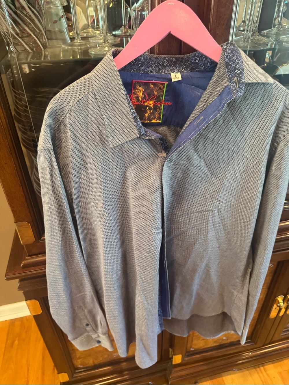ROBERT GRAHAM TEXTURED BUTTON DOWN SHIRT